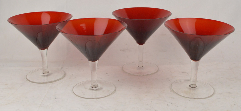 Crate & Barrel Cheers Red Ruby Martini Glasses 9 oz Set of 4 Cocktail Stemware